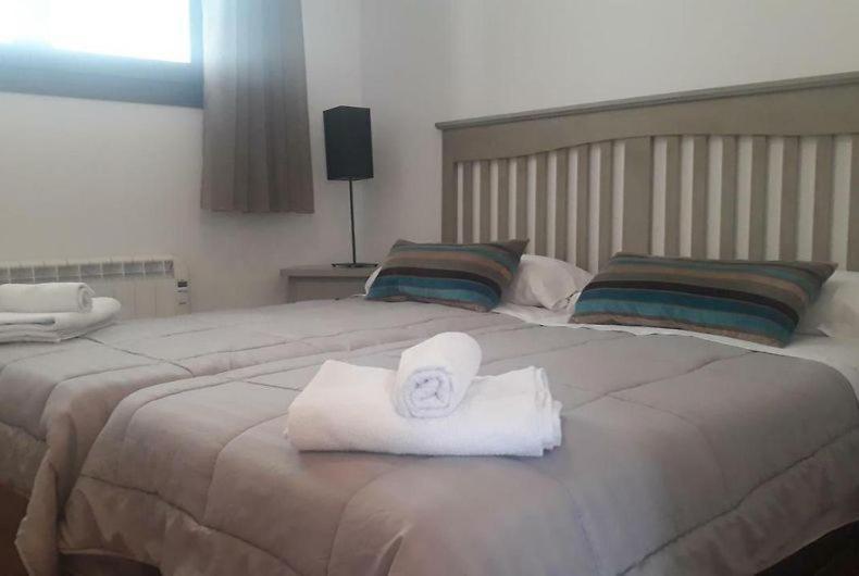 Hostal Los Ojos De Gabriel El Vallecillo Eksteriør billede
